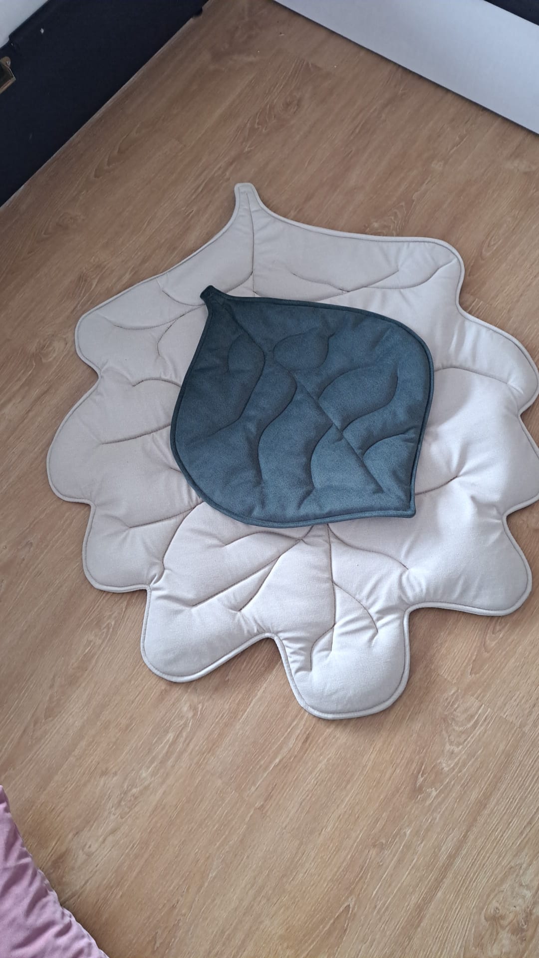 Cushion base