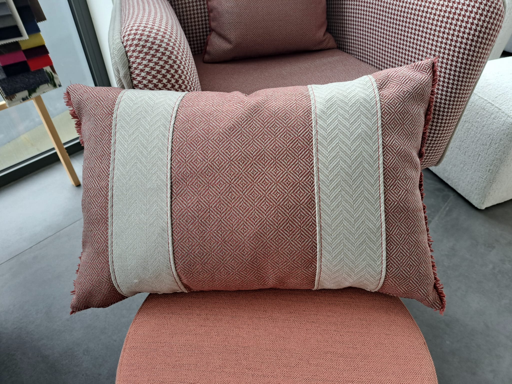 Cushion base